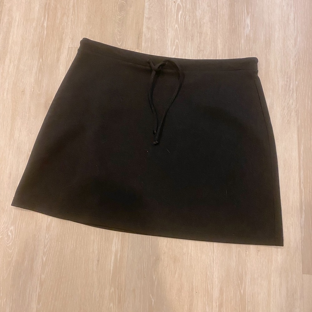 Black mini skirt